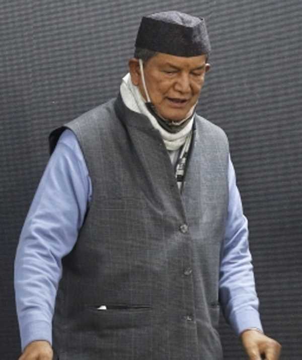 उत्तराखंड चुनाव : भाजपा और कांग्रेस के बीच होगी कांटे की टक्कर उत्तराखंड चुनाव : भाजपा और कांग्रेस के बीच होगी कांटे की टक्कर